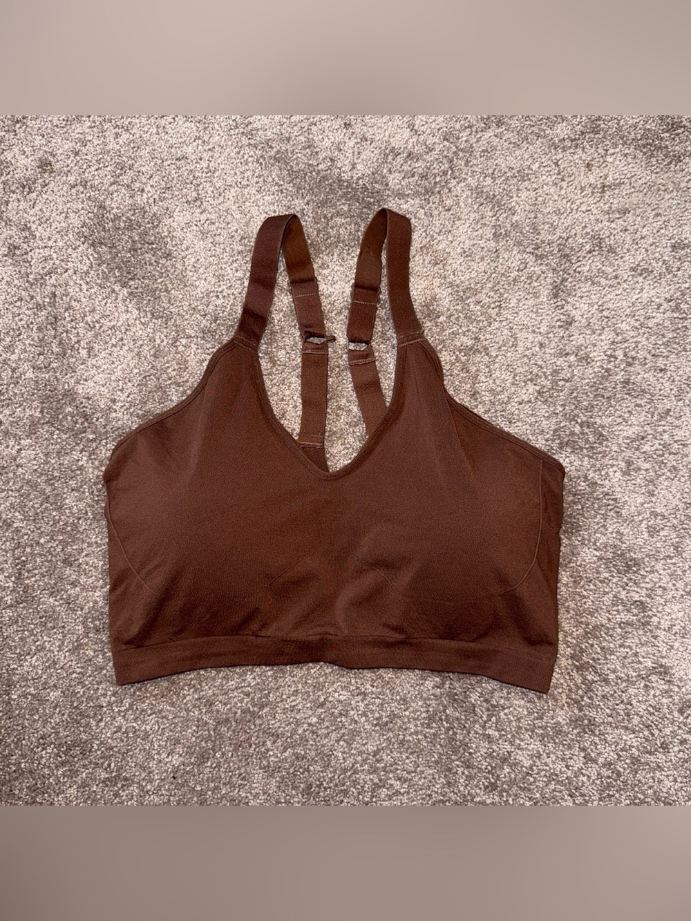 YITTY Brown sports bra with adjustable straps n pads sz 3X / 4X ✨